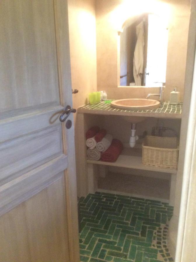 Bed and Breakfast Mas De Costebelle Боллен Экстерьер фото