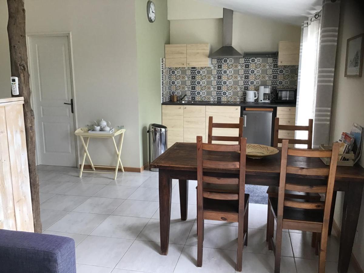 Bed and Breakfast Mas De Costebelle Боллен Экстерьер фото