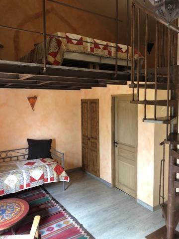 Bed and Breakfast Mas De Costebelle Боллен Экстерьер фото
